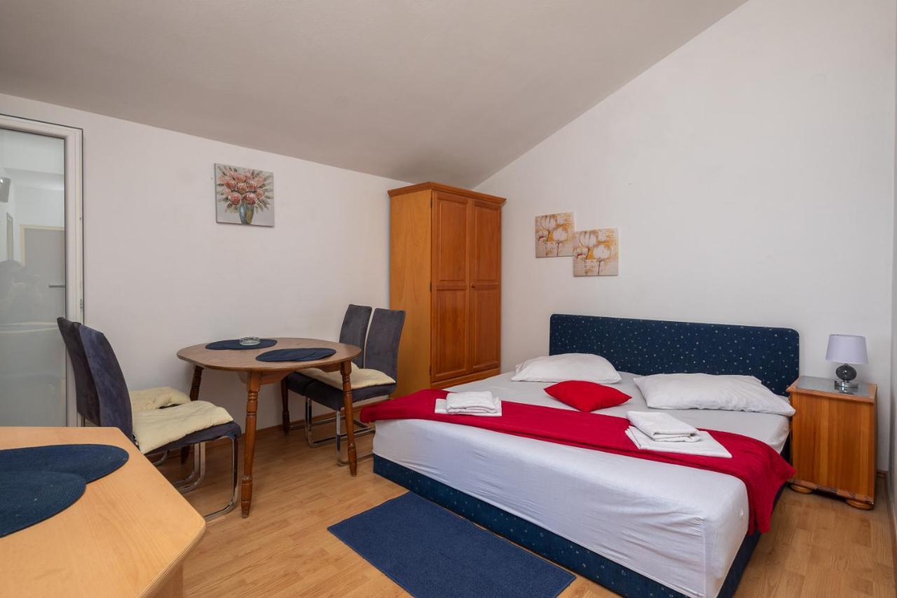 Beach Apartments Borovina Stanici Eksteriør billede